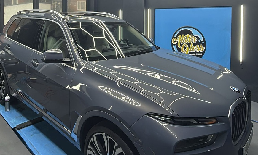 Image 1: Innenreinigung & Außenreinigung od. Politur mit Versiegelung & Schutz