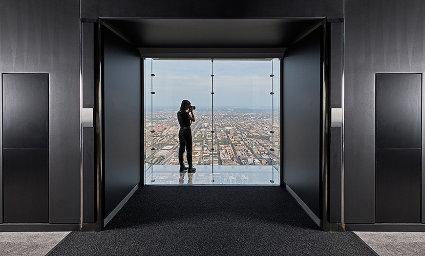 Image 14: Admission to the Iconic Skydeck and The Ledge at Willis Tower