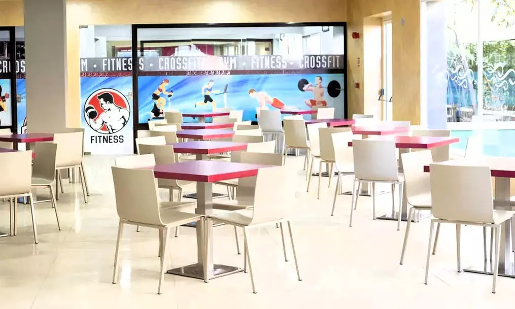 Lloret de Mar : chambre standard en demi-pension ou pension complète