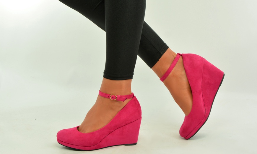 Image 9: Women's Ankle Strap Wedges