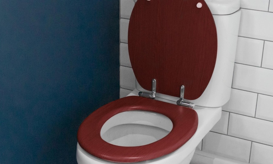 Image 5: Harbour Housewares Wooden Toilet Seats