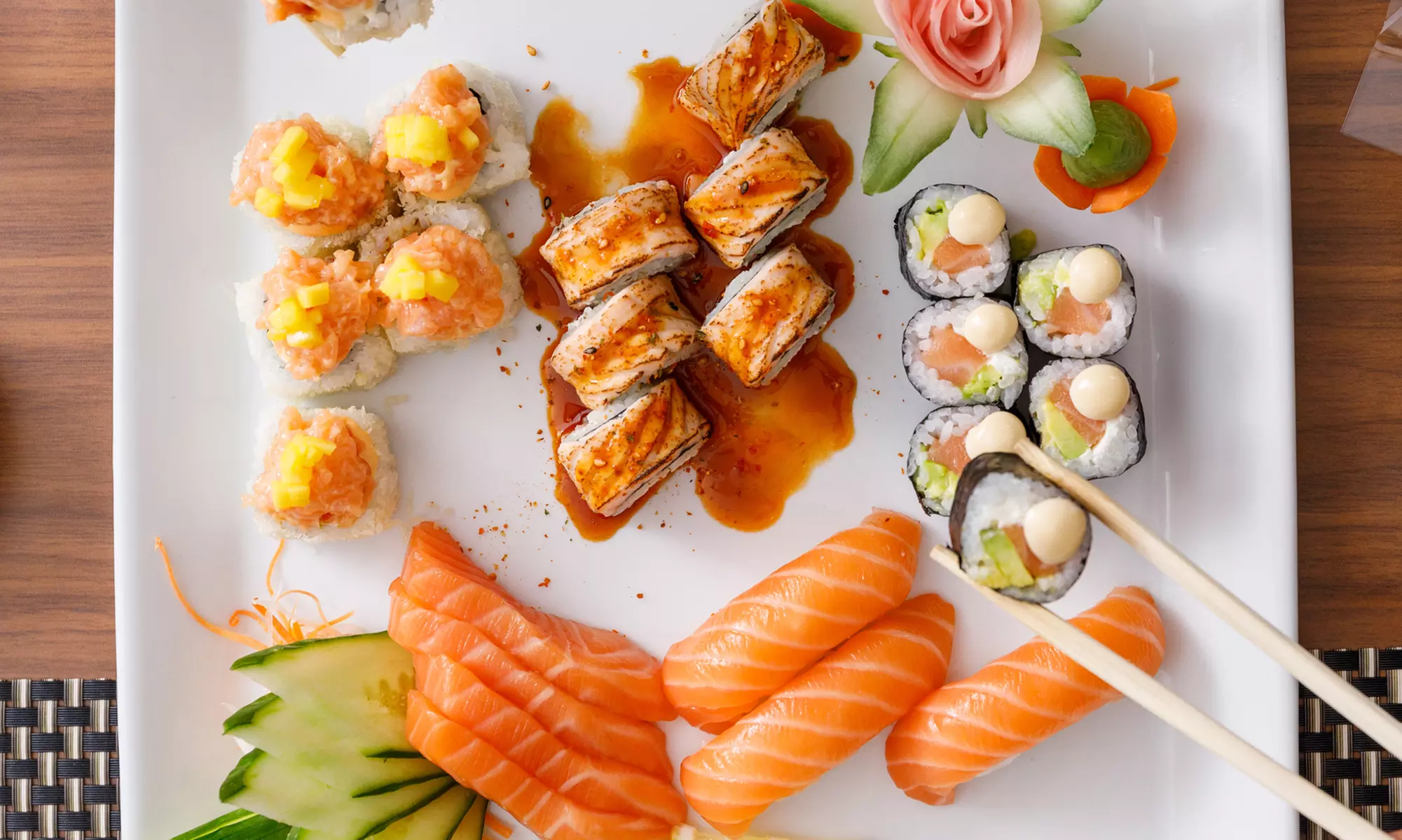 Sushi Set Menu with a beverage at Keway Mai @ 4* City Seasons Al Hamra