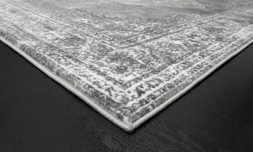 Image 7: Vintage Style Rug