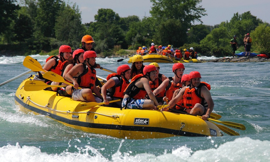 Image 5: Rafting in Lachine Rapids