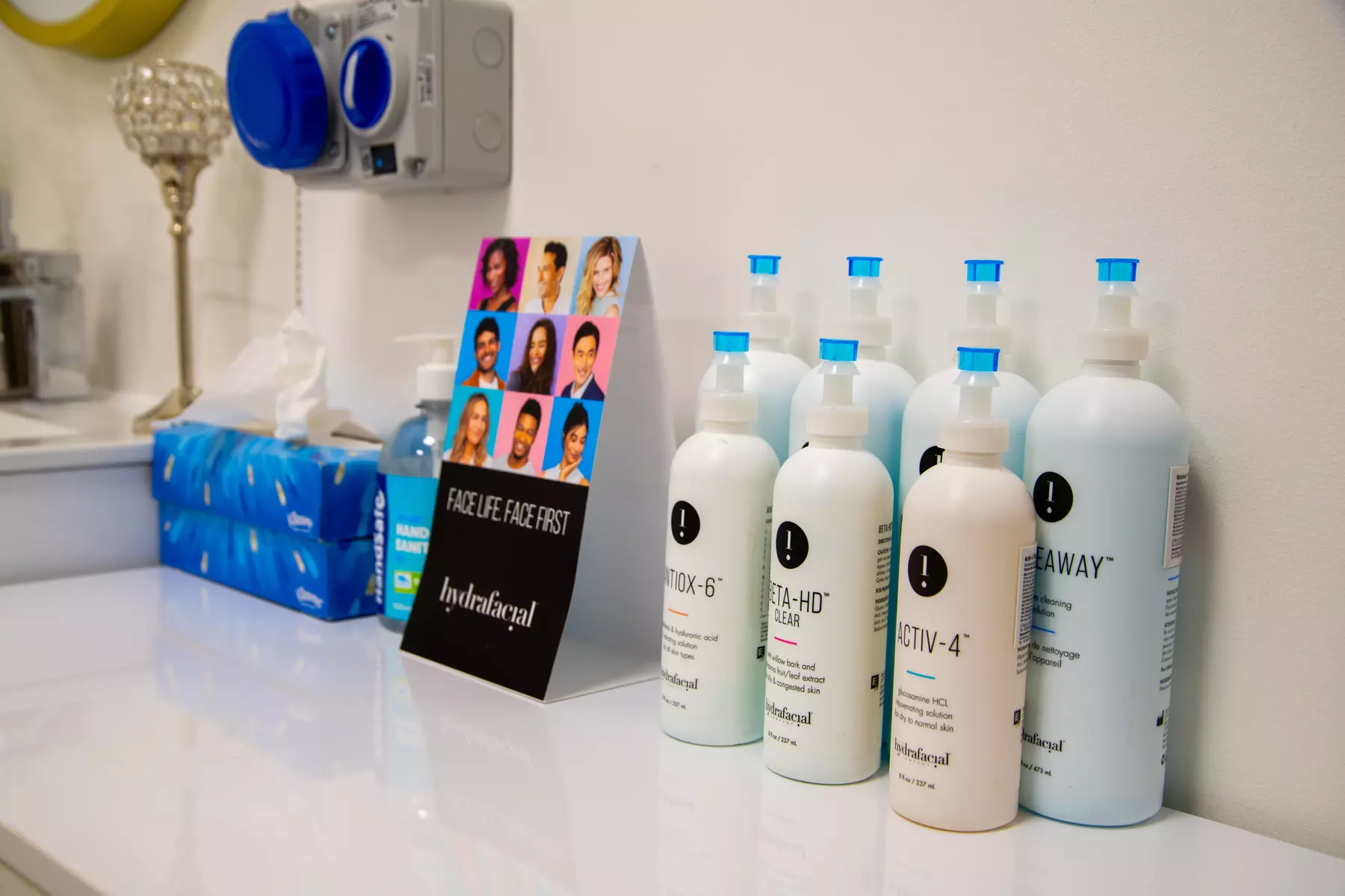 Luxurious Facial With Choice of Mani Or Pedicure Or Both