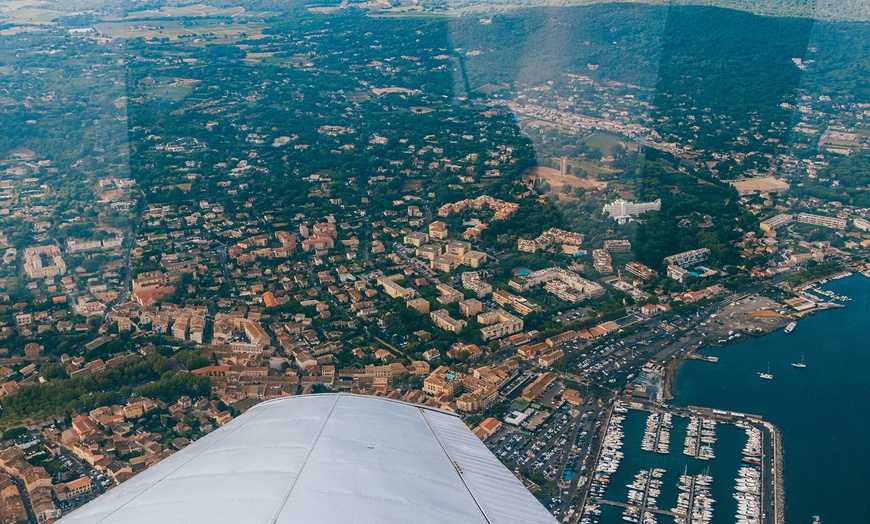 Image 10: Vol autour de Cannes avec Wingly