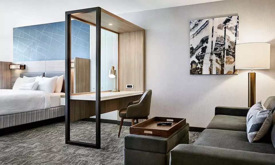 4-Star Suites in Colorado Springs