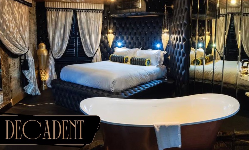 Image 22: 5* Decadent Hotel Break for Two with English or Thai Dining experience