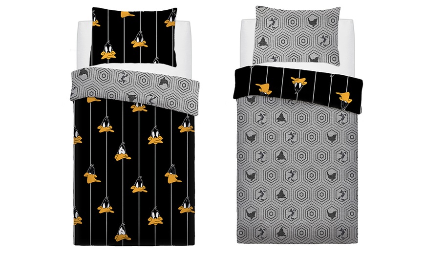 Image 5: Looney Tunes Duvet Set