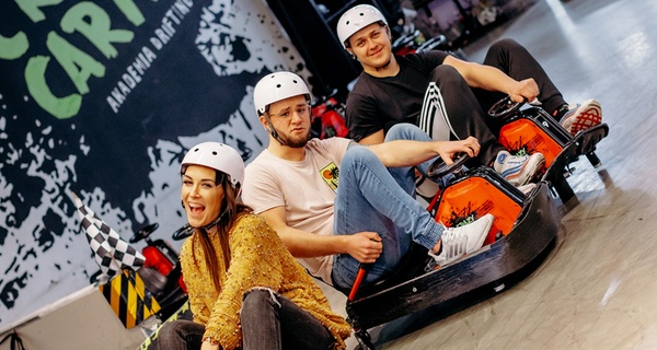 Jazda elektrycznymi gokartami Crazy Carts