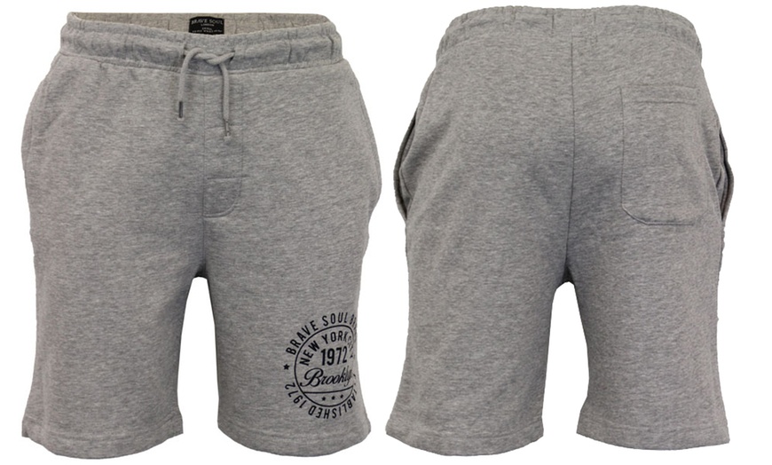 Image 4: Men's Knee-Length Shorts