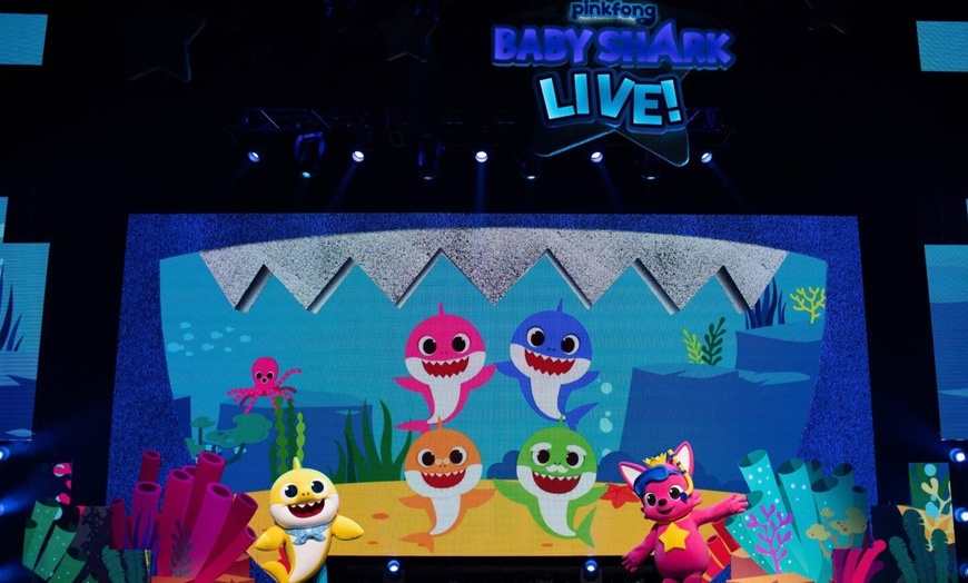 Baby Shark Live!: The Xmas Show! - Baby Shark Live!: The Christmas Show ...