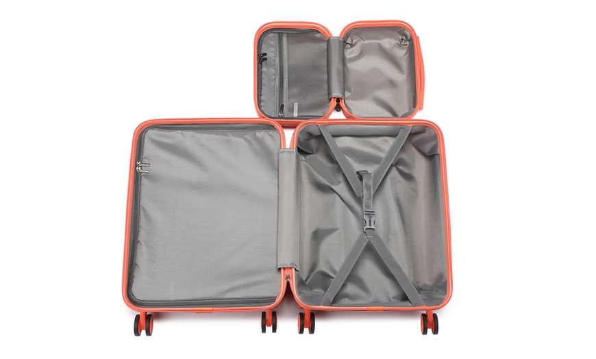 Image 7: Up to Four Kono Luggage Suitcases