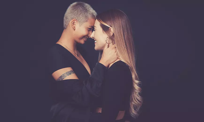 60 Min. Paar Fotoshooting inkl. 2-5 Bildern + Geschenk