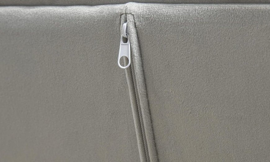 Image 5: HomCom Three Seater Sofa-Bed