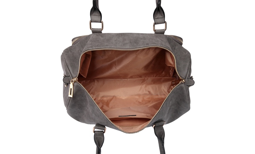 Image 9: Three-in-One Maternity Bag