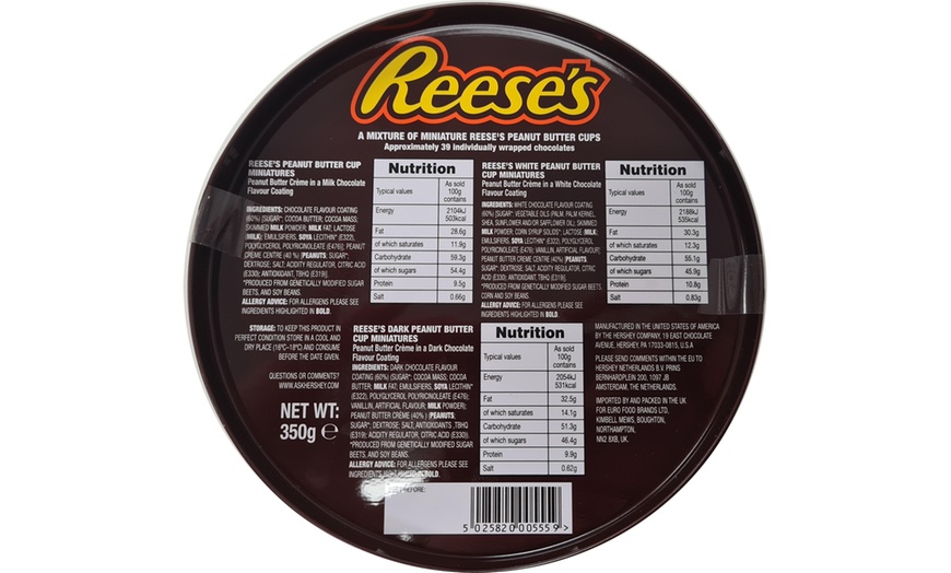 Image 2: Christmas Reese's Gift Tin