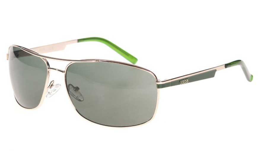 Image 15: Guess Unisex Sunglasses