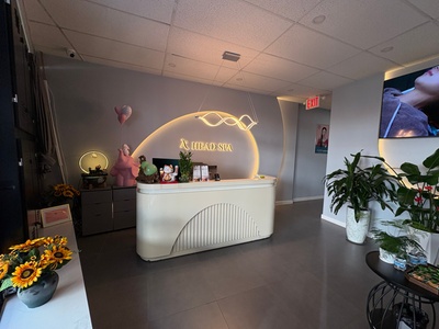 60-Minute Hydro-scalp Treatment Head Spa (Includes Massage on Scalp, Neck & Shoulders + Scalp Cleanse) - A Plus Head Spa
