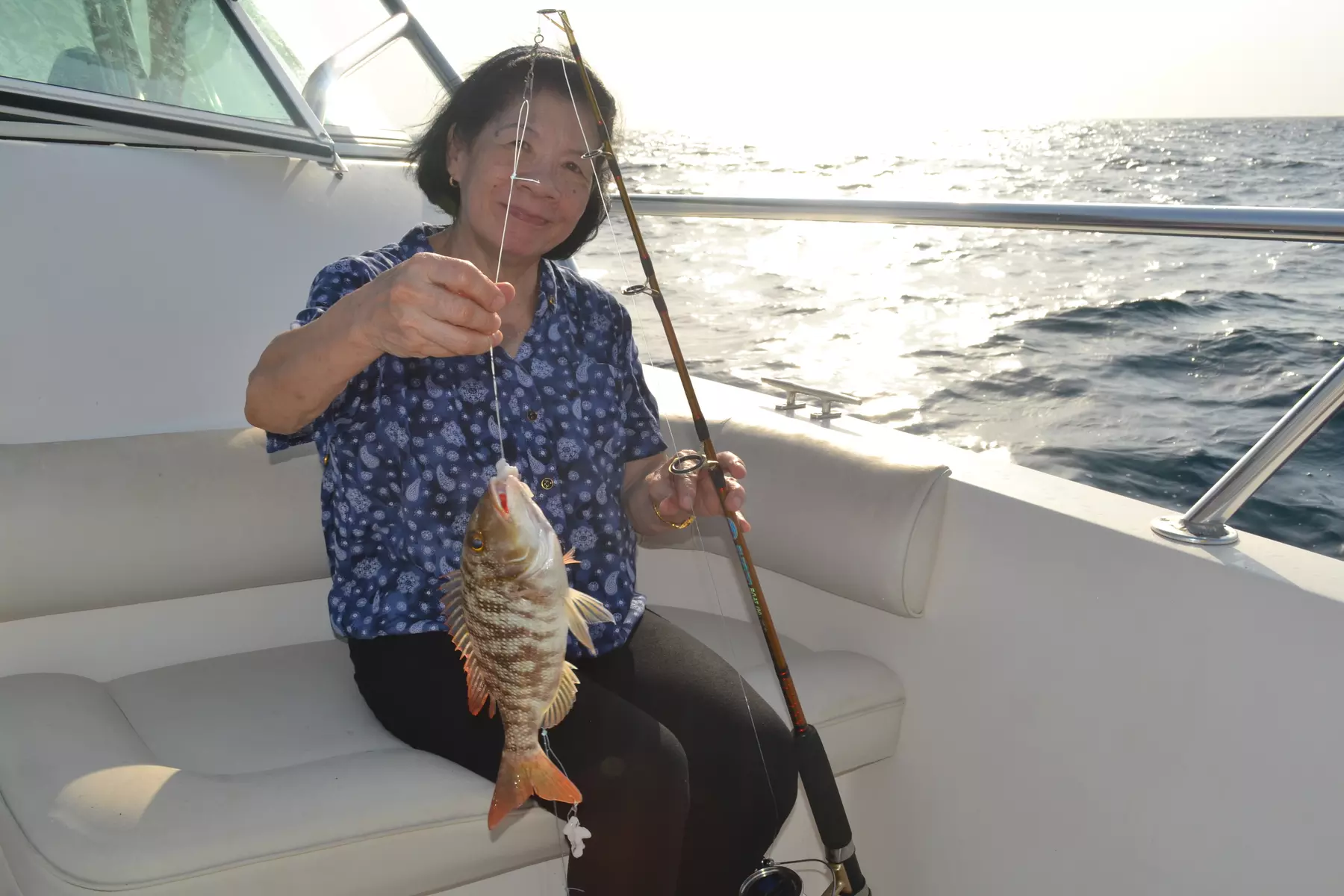 5-Hours Boat fishing tour at King Fisher Tours