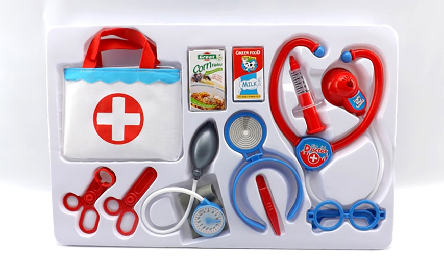 Image 3: Doctor and Nurse Play Sets