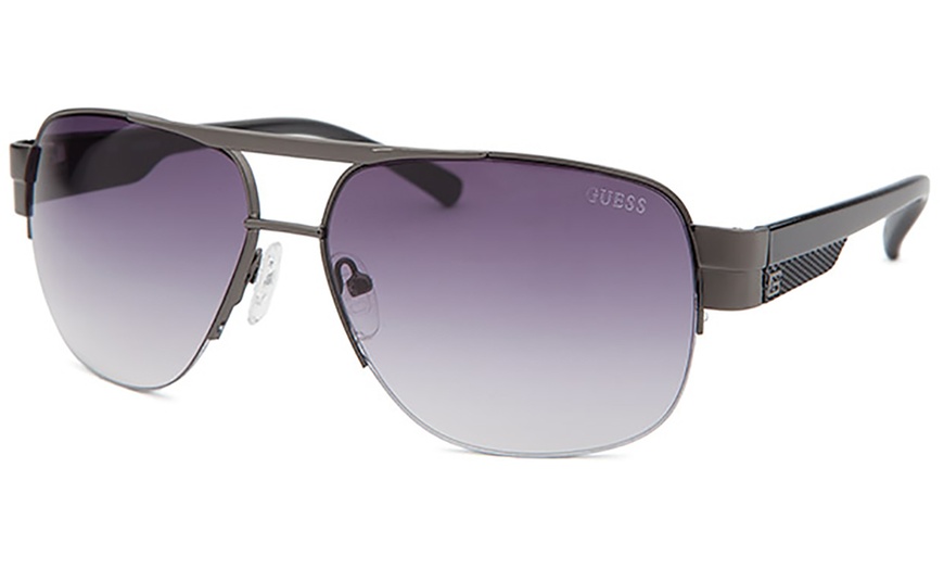 Image 8: Guess Unisex Sunglasses