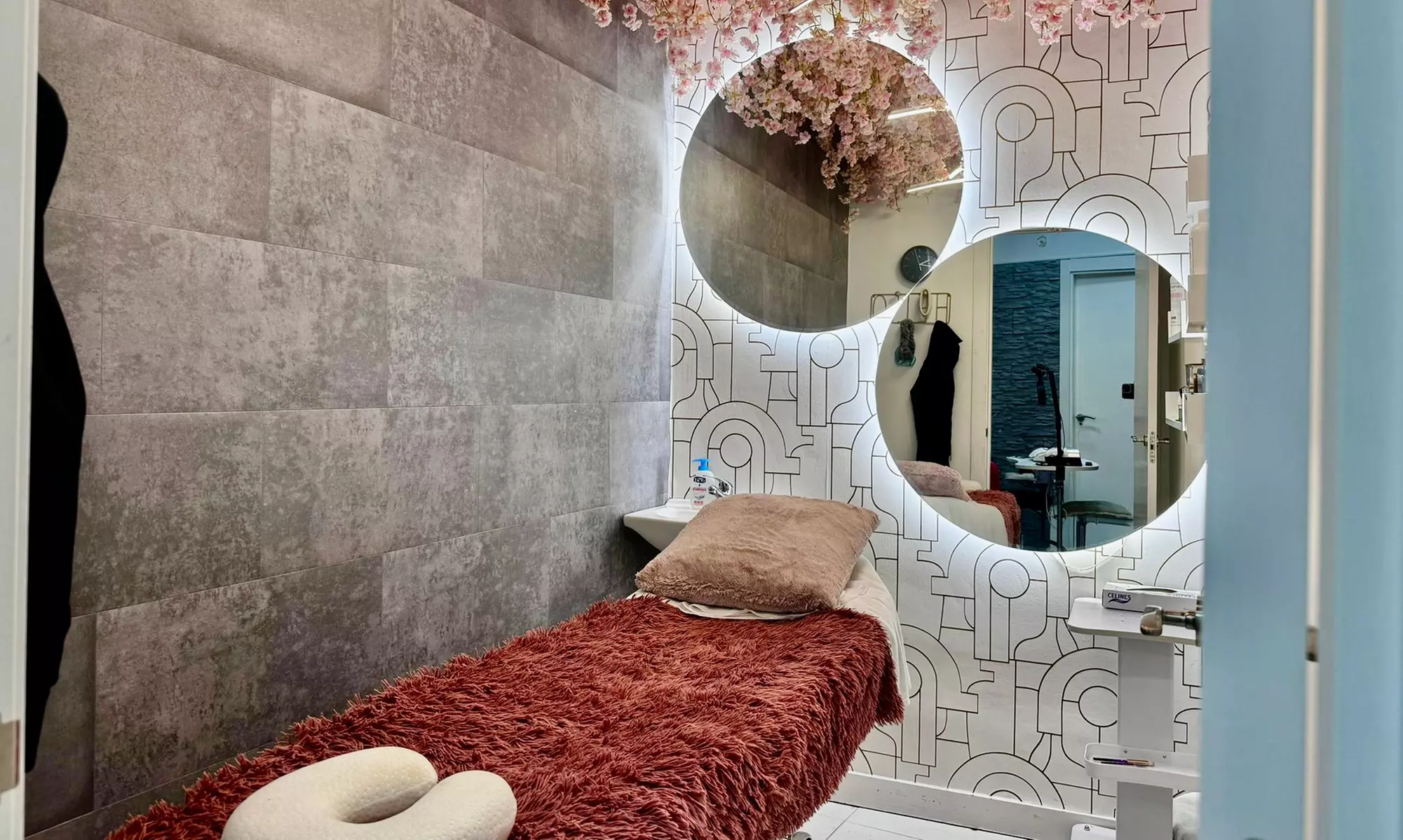 Lifting y tinte de pestañas con opción a diseño de cejas y laminado