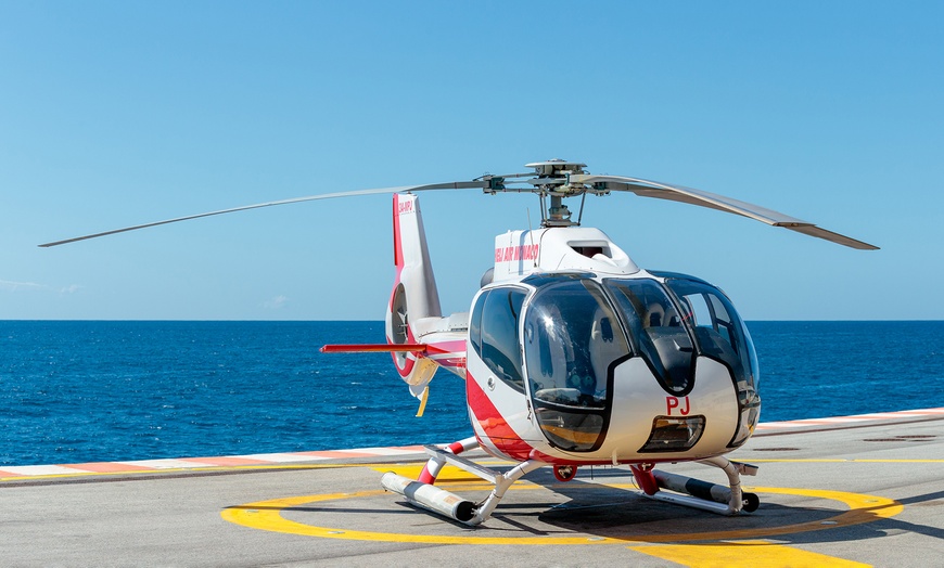 Image 5: Baptême ou vol panoramique en hélicoptère avec Héli Air Monaco