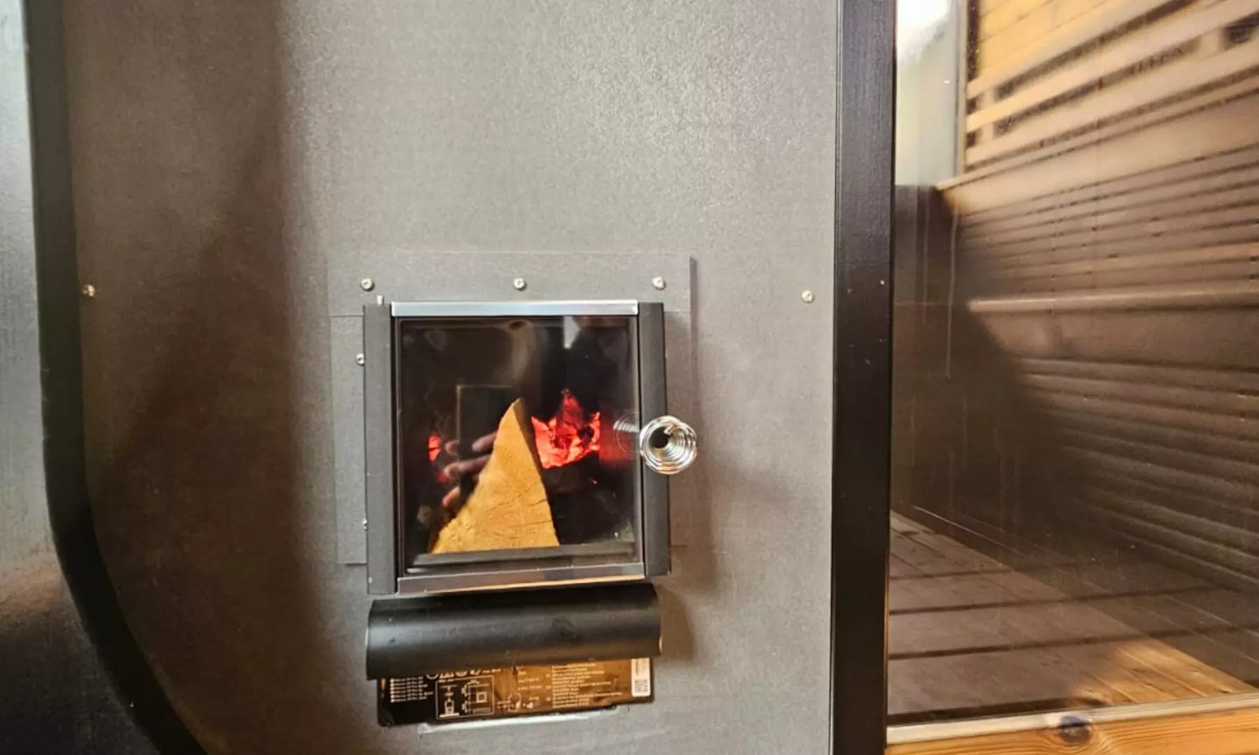 Rejuvenate with a Sauna and Ice Bath in 60 Minutes