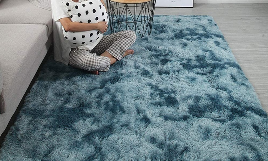 Image 2: Fluffy Soft Rug