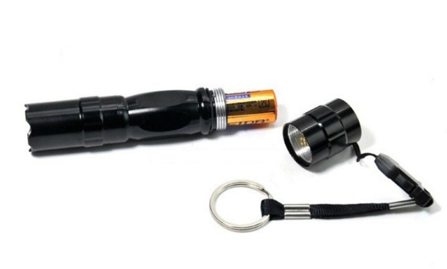 Image 5: Mini Torch Key Ring 