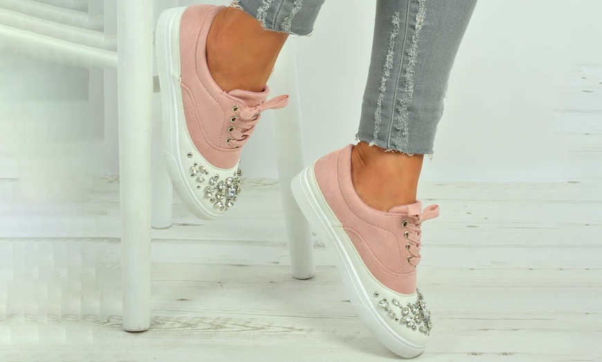 Image 14: Women's Lace-Up Trainers