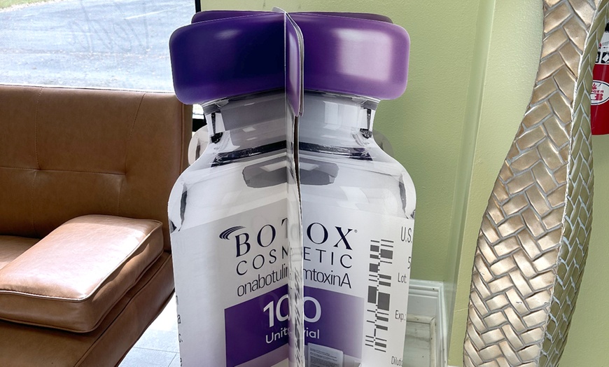 Image 7: Up to 46% Off on Injection - Botox at VEDA Aesthetic Healthcare