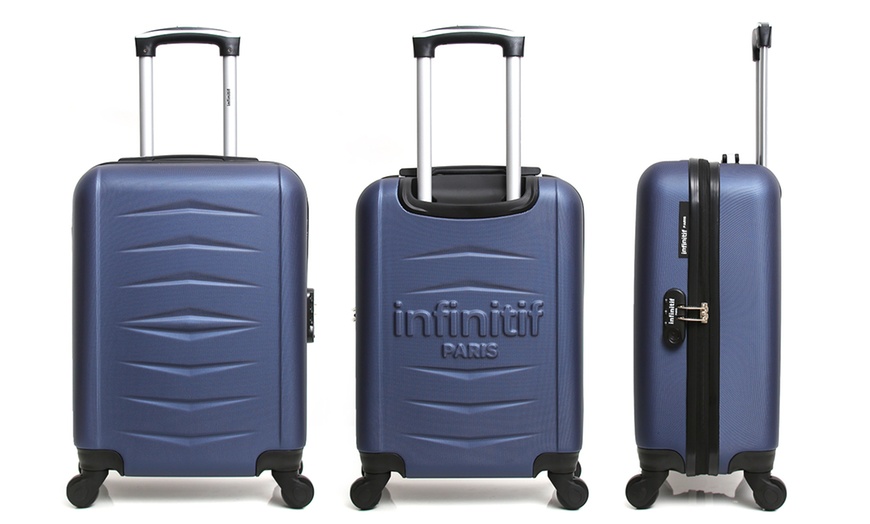 Image 19: Cabin and Vanity Case Luggage Set