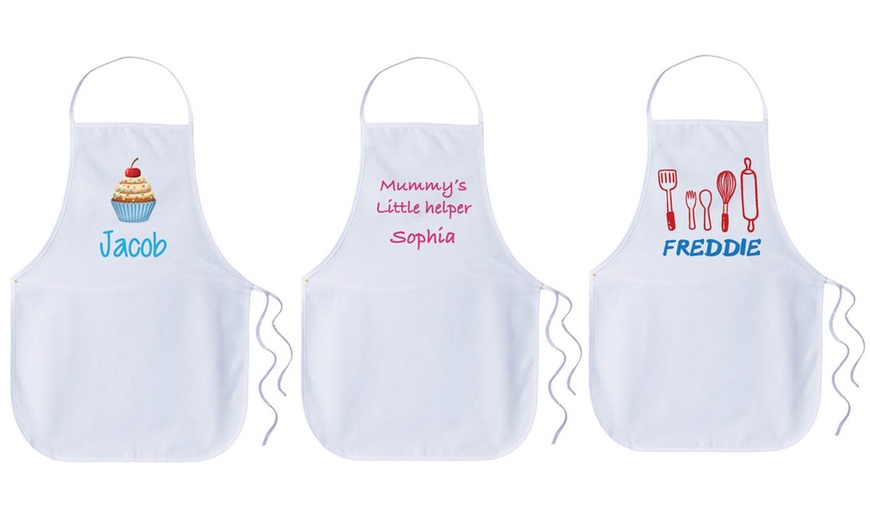 Image 2: Personalised Kids Apron from Decomatters