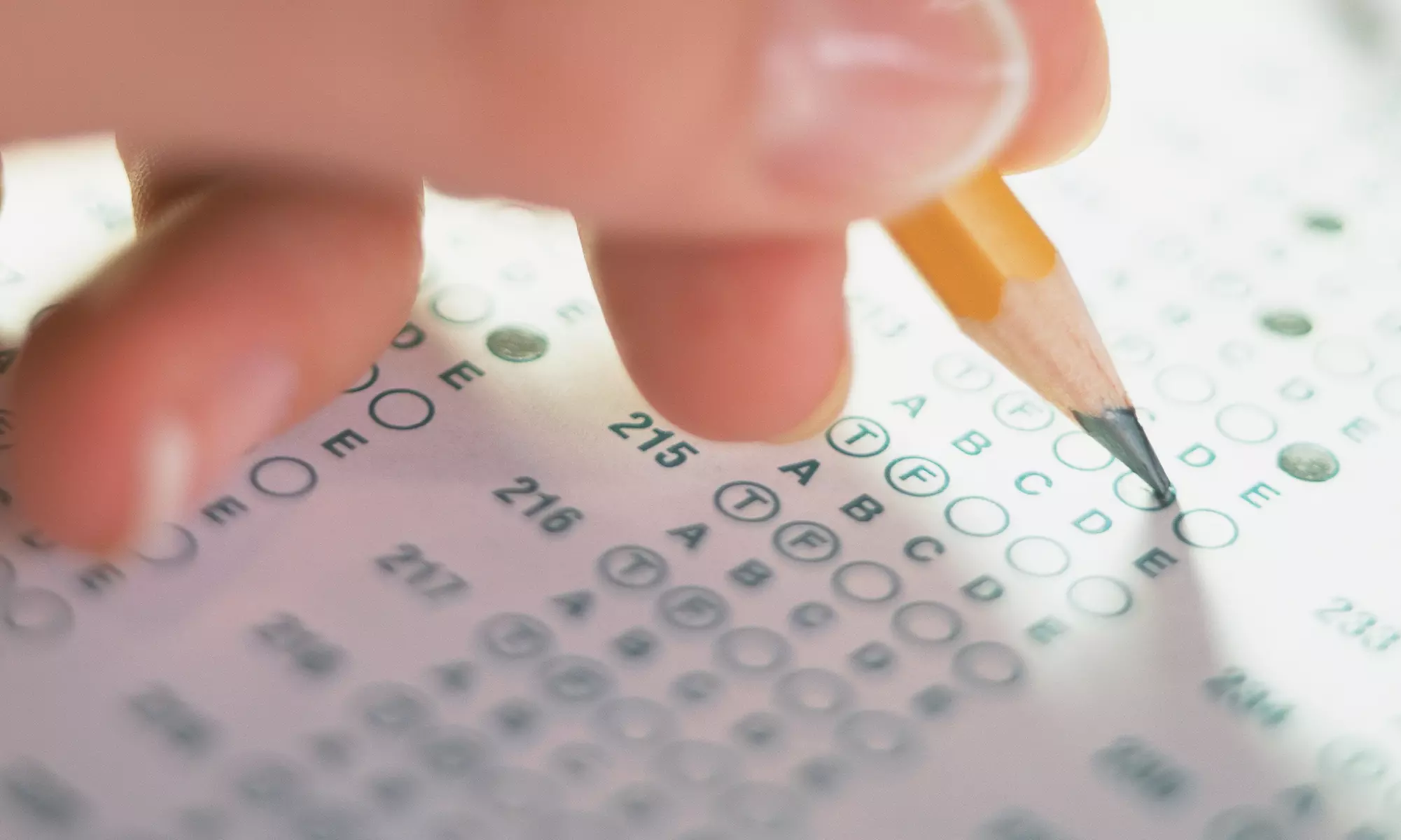 ACT/SAT Test-Prep Assessment or Academic Evaluation & 4 Hours of Tutoring at Huntington Learning Center (Up to 90% Off) - Primary Image