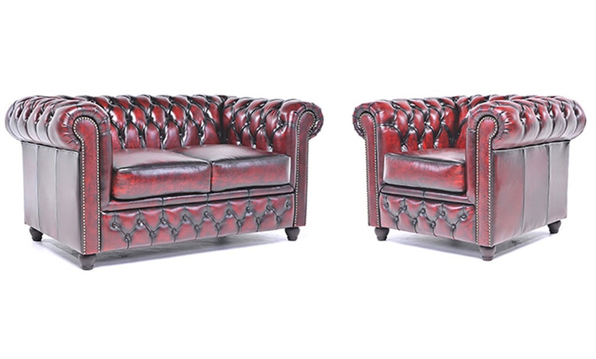 Image 46: Sofas Chesterfield en cuir authentiques 