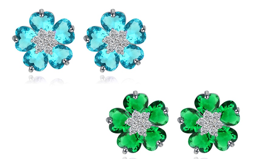 Image 29: Boucles d'oreilles fleur ou cœur