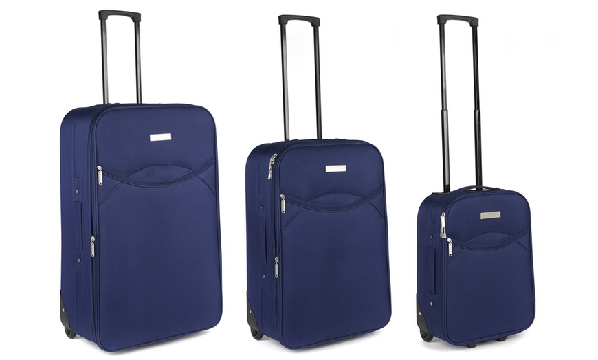 Image 7: Constellation Luggage Set