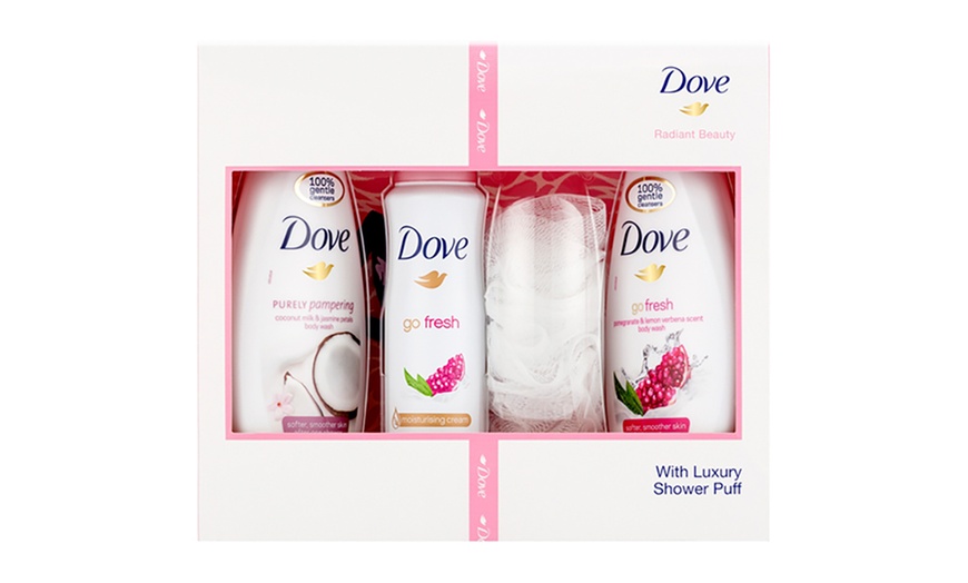 Image 8: Dove Radiant Beauty Gift Set