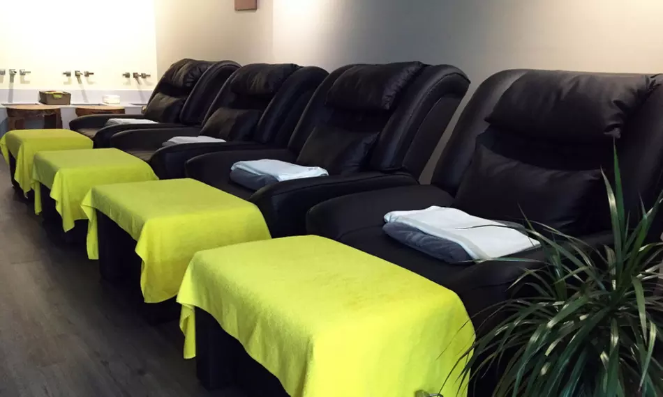 Thai or Essential Oil Massage & Reflexology Session at 9 Elements Spa & Reflexology (Up to 50% Off) - Second Medium