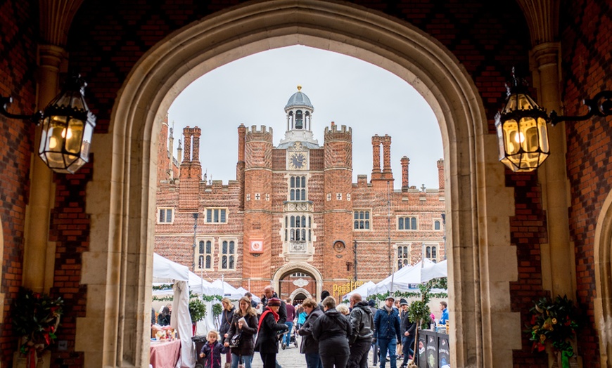 Image 4: Hampton Court Palace Festive Fayre