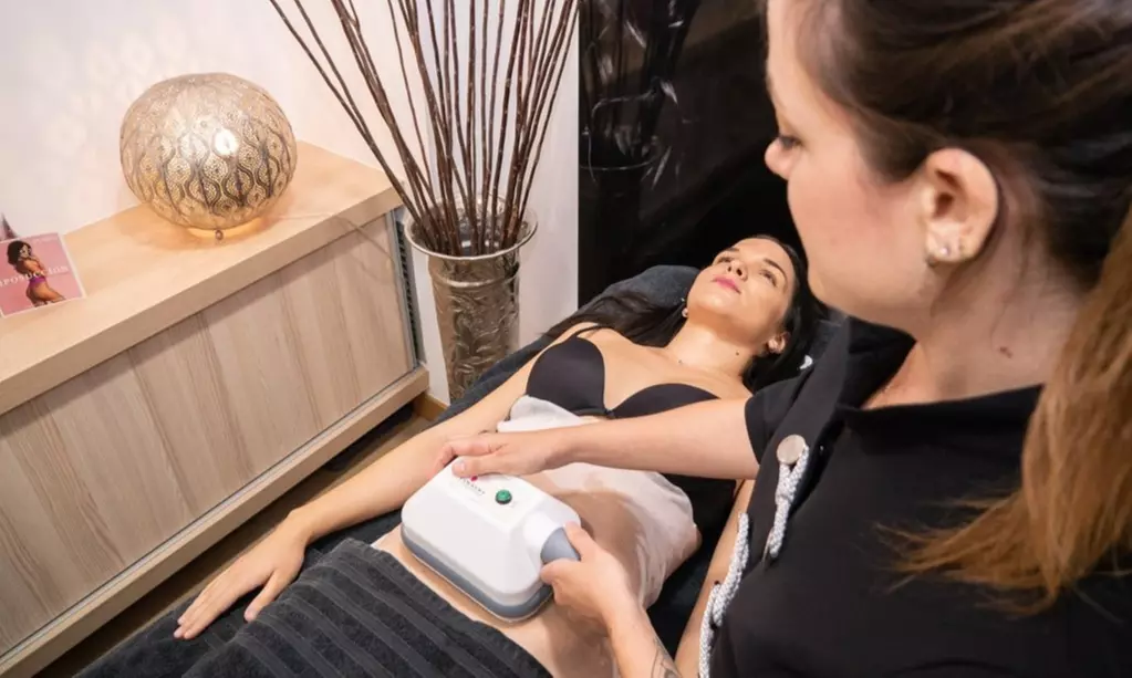 1 o 2 sesiones de criolipólisis en zona a elegir en Clínica Láser Fusión Sevilla - Primary Image