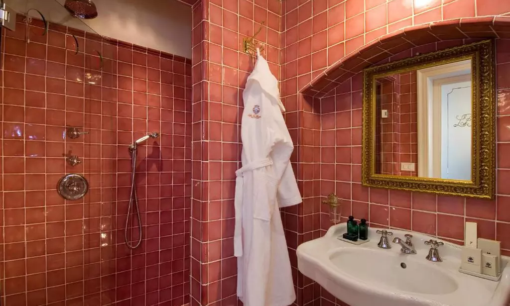 Firenze 4*: Junior Suite con colazione, cena e Spa