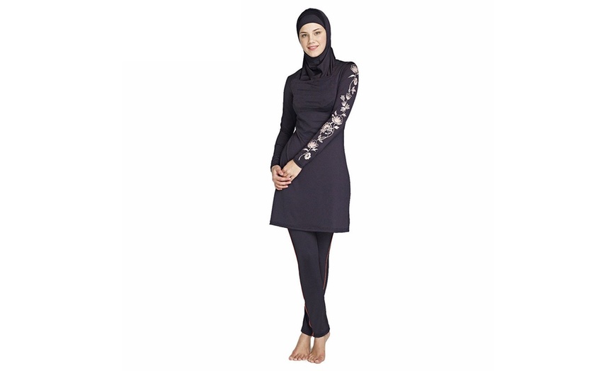 Image 5: Women's Burqini