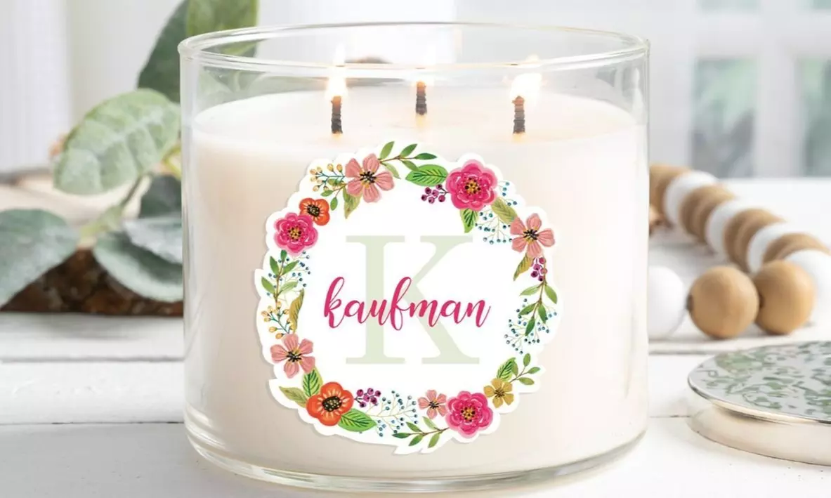 Create Custom Holiday Vibes with Personalized 3-Wick Candles