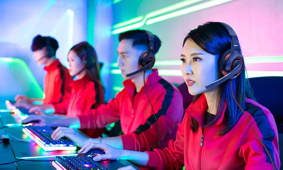 2BOOM GHP225R Wired Gaming Headset with Mic - Second Medium