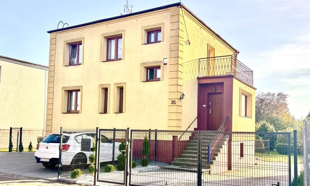 Komputerowe badanie skóry z doborem kosmetyków i dodatkowymi zabiegami