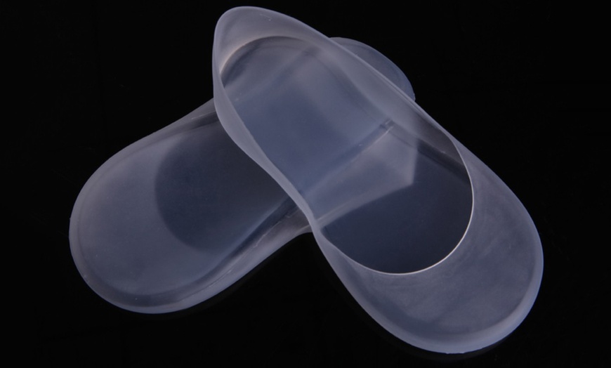 Image 4: Silicone Moisturising Gel Socks