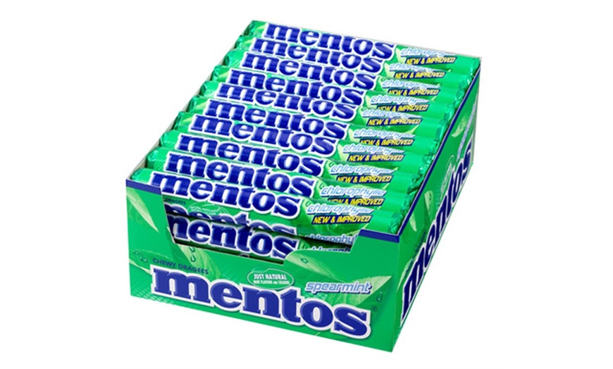 Image 5: 40 Rolls of Mentos